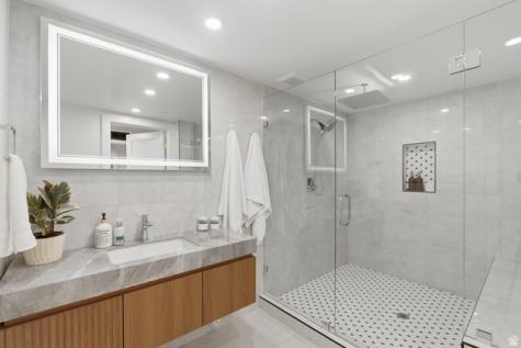 5845 S 1900 E Holladay UT 84121
