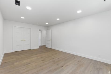 5845 S 1900 E Holladay UT 84121