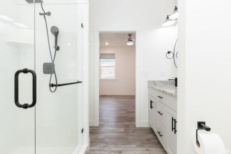 86 S 950 E Hyde Park UT 84318