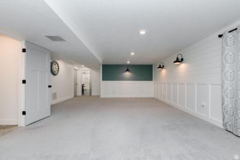 86 S 950 E Hyde Park UT 84318