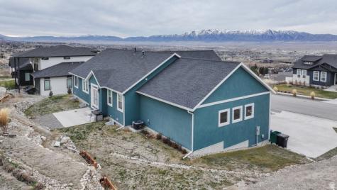 86 S 950 E Hyde Park UT 84318
