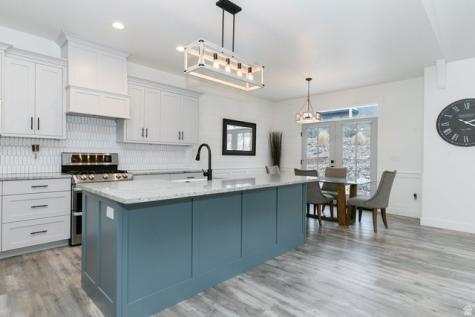 86 S 950 E Hyde Park UT 84318