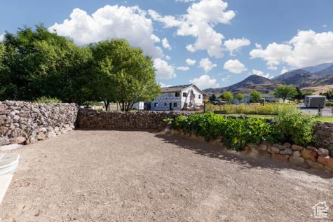 315 S 300 E Monroe UT 84754