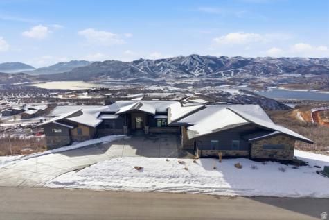 2002 E Outlaw Road Hideout UT 84036