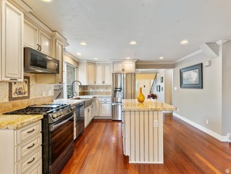 450 W Chokecherry Circle Orem UT 84058