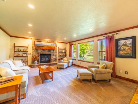 1001 Mill Shadow Drive Kaysville UT 84037