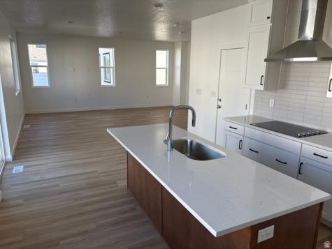 8076 S 300 E Midvale UT 84070