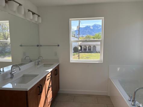 8076 S 300 E Midvale UT 84070