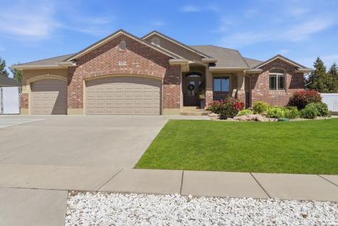 1031 S 1525 W Syracuse UT 84075
