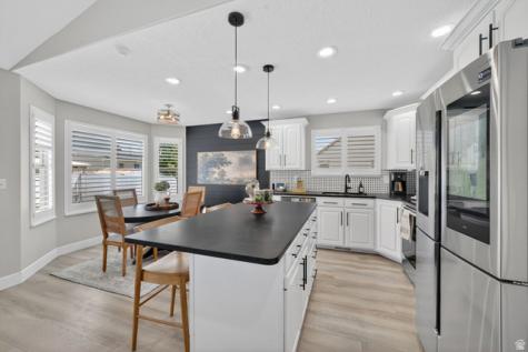 1031 S 1525 W Syracuse UT 84075