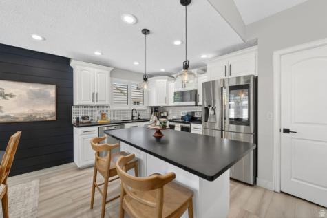1031 S 1525 W Syracuse UT 84075