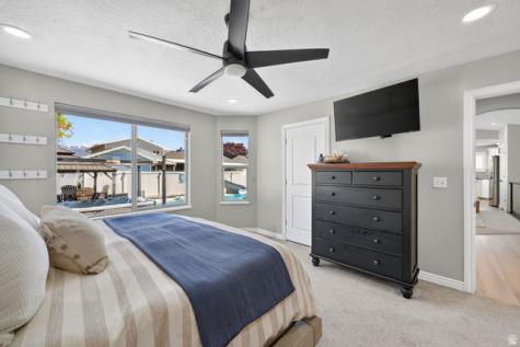 1031 S 1525 W Syracuse UT 84075