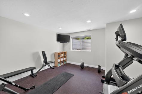 1031 S 1525 W Syracuse UT 84075