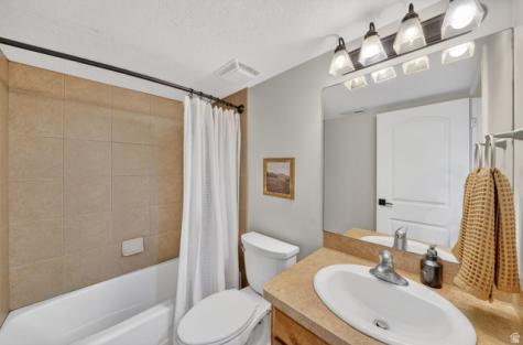 1031 S 1525 W Syracuse UT 84075