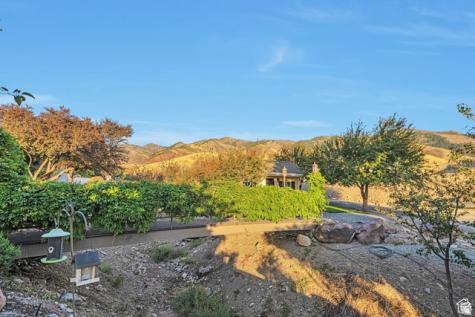 1040 E Canyon Road Hyde Park UT 84318