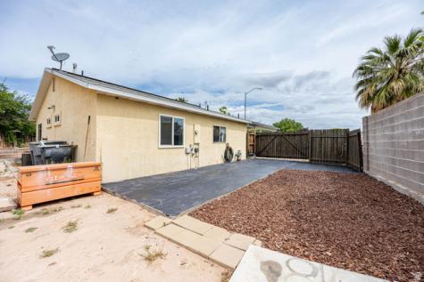 2392 E 480 N St. George UT 84790