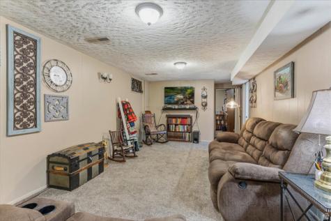 372 E 3250 N North Ogden UT 84414