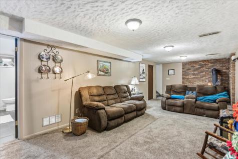 372 E 3250 N North Ogden UT 84414