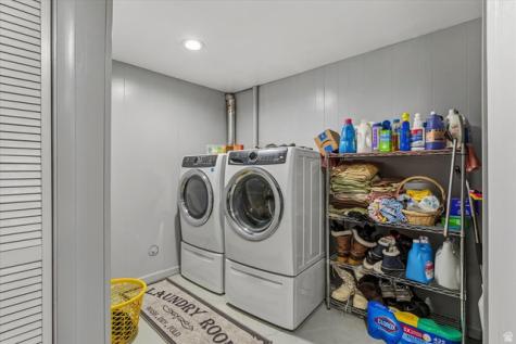 372 E 3250 N North Ogden UT 84414