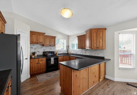 367 E 950 N Lehi UT 84043