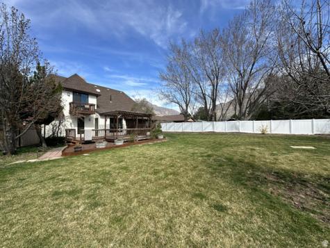 7886 S 2100 E South Weber UT 84405