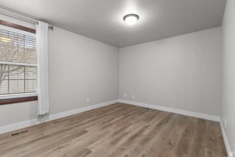 7886 S 2100 E South Weber UT 84405