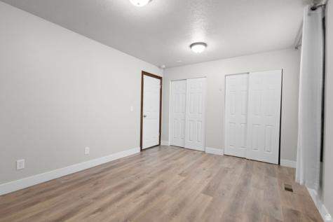 7886 S 2100 E South Weber UT 84405