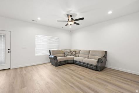 3504 W 4200 S West Haven UT 84401