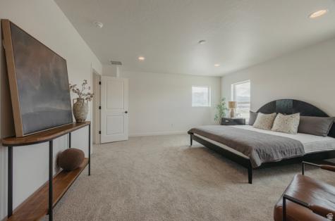 1131 E Blackfeet Drive Eagle Mountain UT 84005