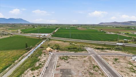 1404 S 110 W Tremonton UT 84337