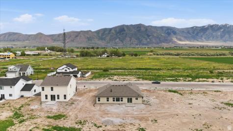 1404 S 110 W Tremonton UT 84337