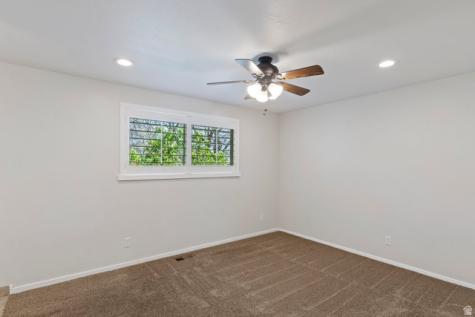 125 W 525 N Kaysville UT 84037