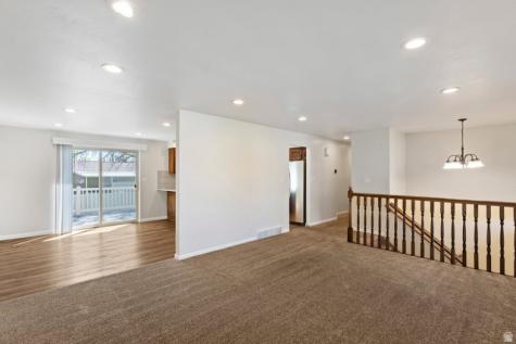 125 W 525 N Kaysville UT 84037