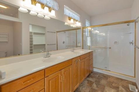 290 E 450 S Hyde Park UT 84318