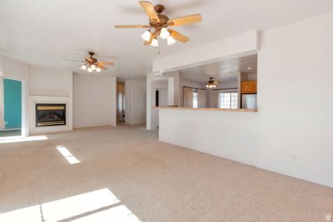 290 E 450 S Hyde Park UT 84318