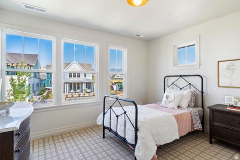 7091 W Docksider S South Jordan UT 84009