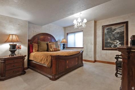 8778 S Falcon Heights Lane Sandy UT 84093