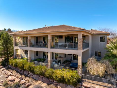 2376 E Stone Crest Circle St. George UT 84790