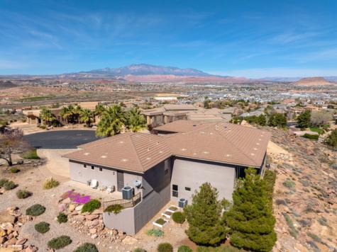 2376 E Stone Crest Circle St. George UT 84790