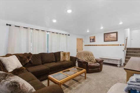 5680 S 2600 W Roy UT 84067