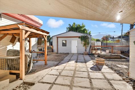 524 N 100 E Tremonton UT 84337