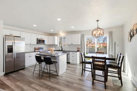 1147 W 25 S Clearfield UT 84015
