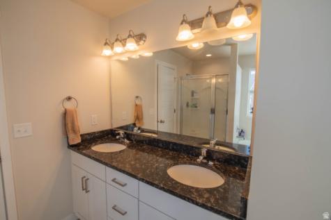 4172 E Tivon Lane N Eagle Mountain UT 84005