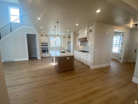 7103 W Docksider Drive S South Jordan UT 84009