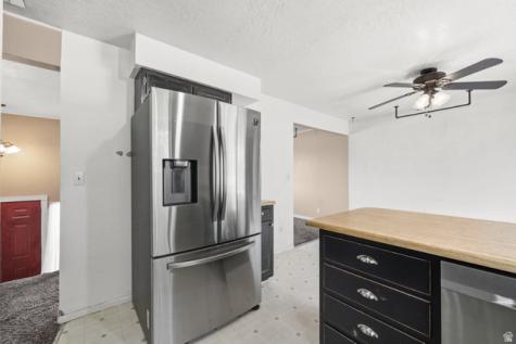 5892 S 2550 W Roy UT 84067