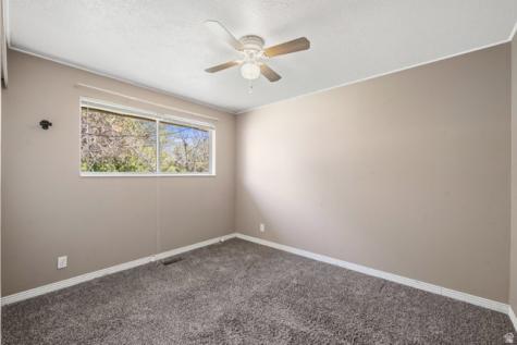5892 S 2550 W Roy UT 84067