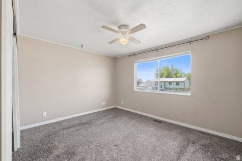 5892 S 2550 W Roy UT 84067