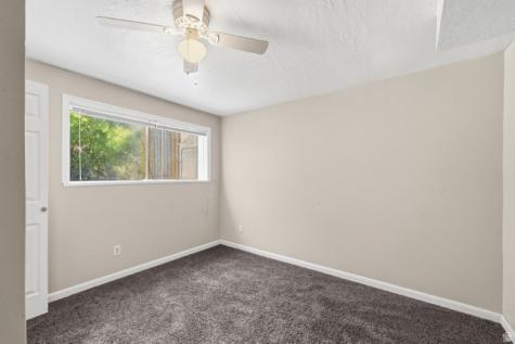 5892 S 2550 W Roy UT 84067