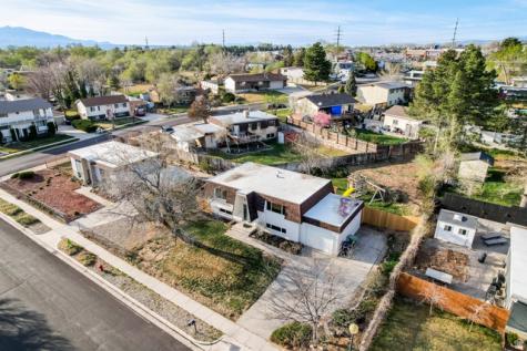 1105 E Webster Drive S Sandy UT 84094