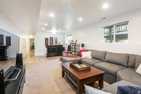 10183 S Hickory Point Drive Sandy UT 84092